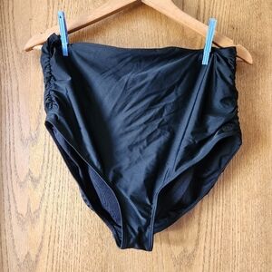 Albio Ruched Black High-Waisted Swimsuit Bottom